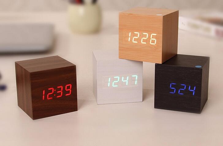 Compact Square LED Clock Thermometer