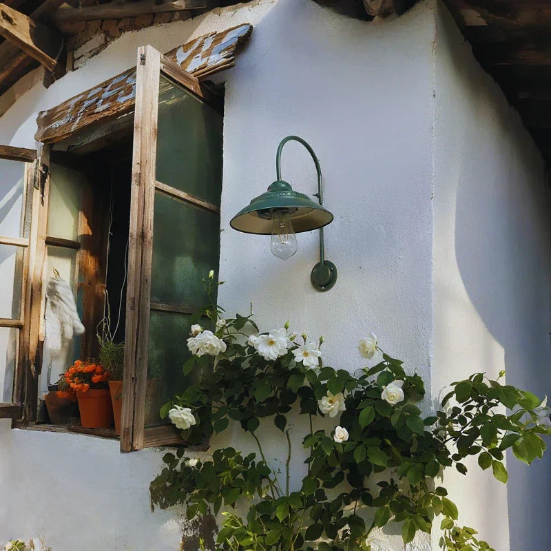 Traditional Vintage Wall Lamp