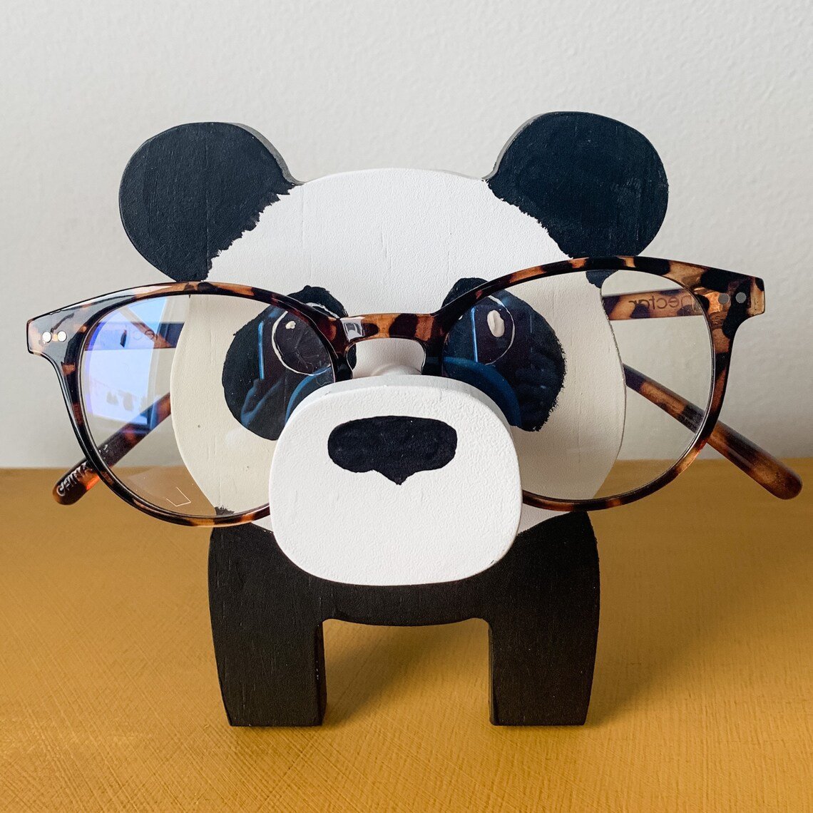 Wooden Animal Glasses Holder