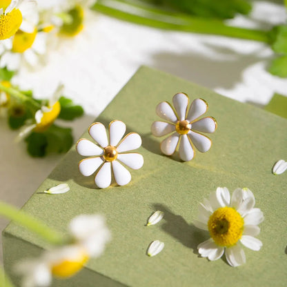 Delicate Gold Flower Stud Earrings