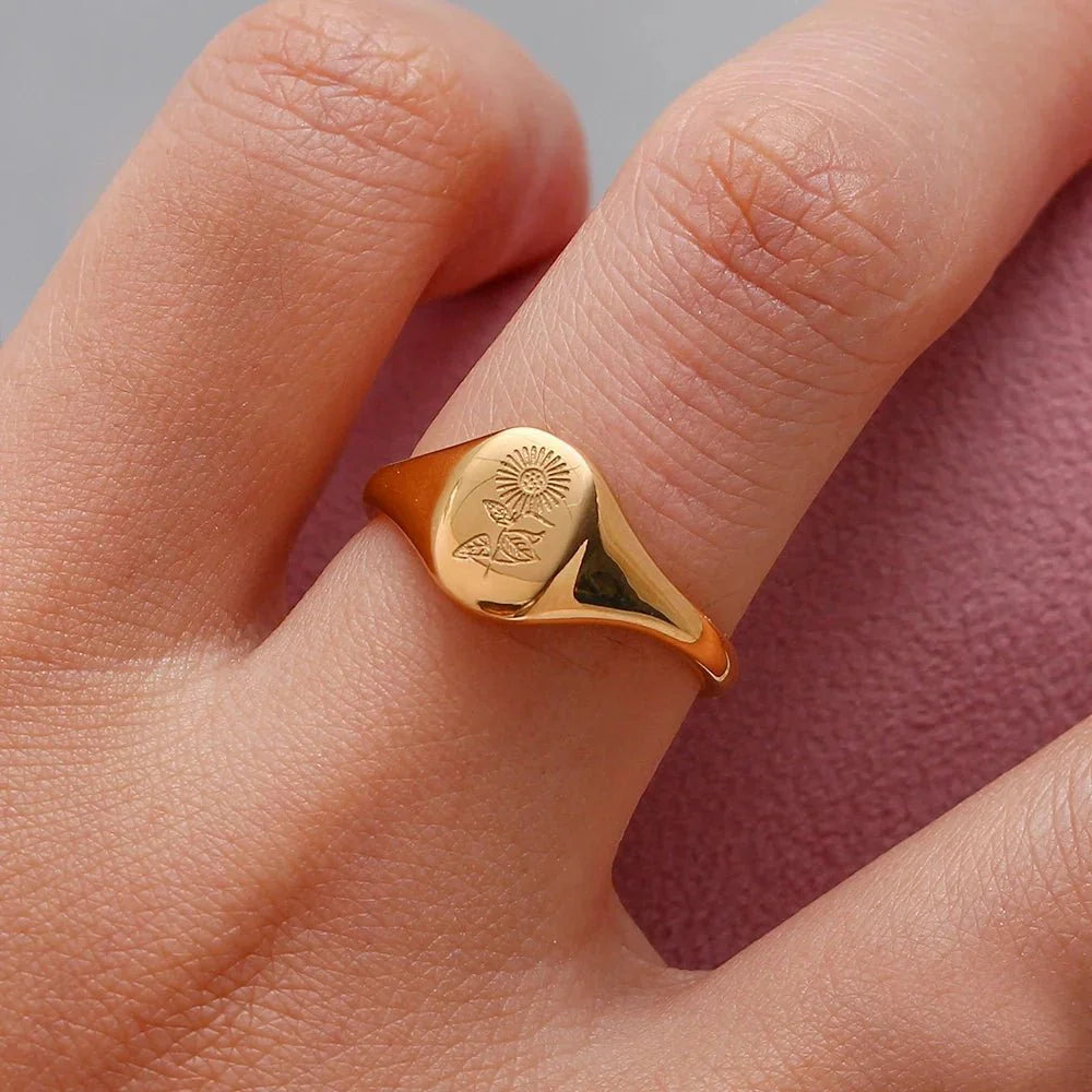 Delicate Gold Flower Signet Ring