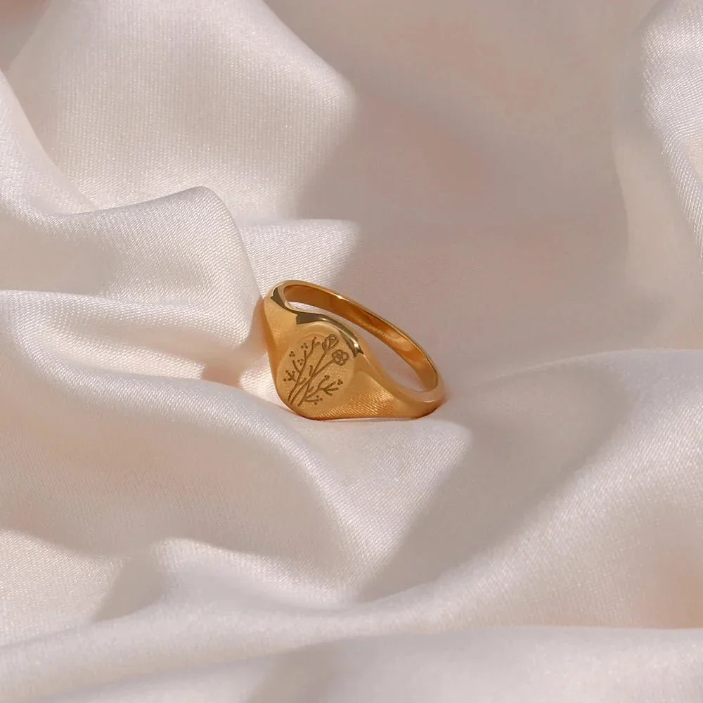 Delicate Gold Flower Signet Ring