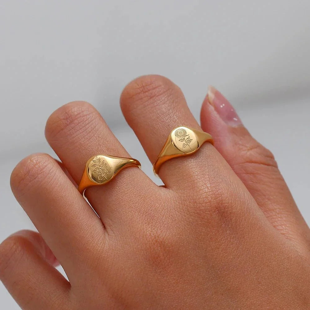 Delicate Gold Flower Signet Ring