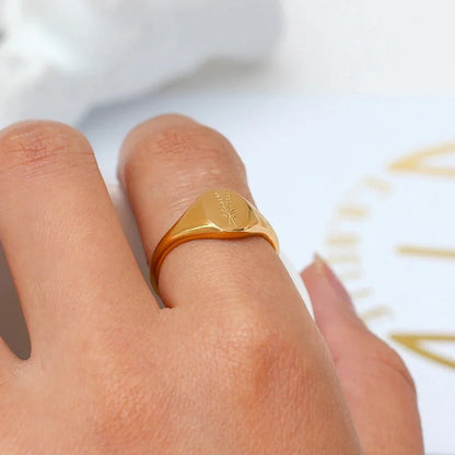 Delicate Gold Flower Signet Ring