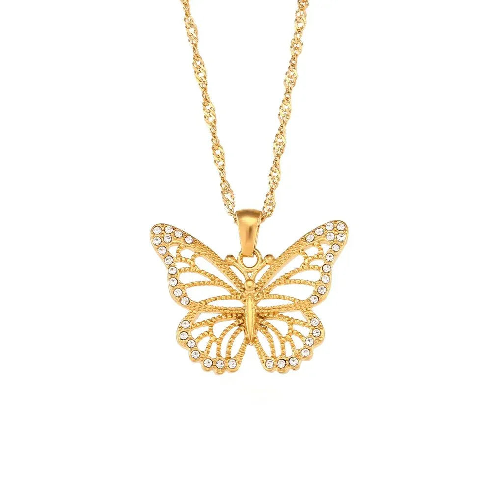Luxurious 18k Gold Butterfly Diamond Necklace