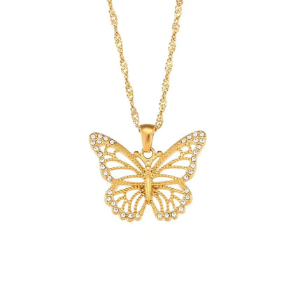 Luxurious 18k Gold Butterfly Diamond Necklace