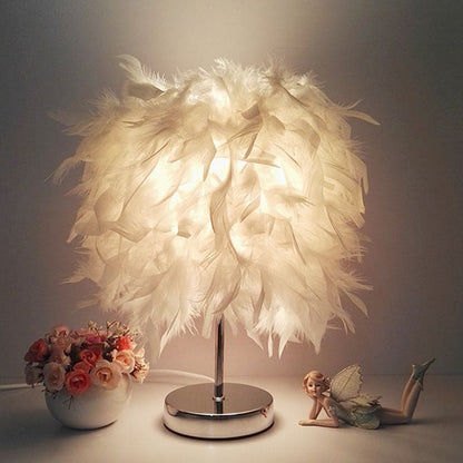 Beautiful Feather Globe Table Lamp