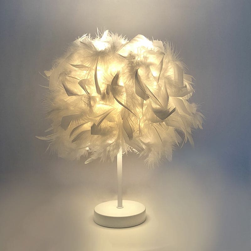 Beautiful Feather Globe Table Lamp