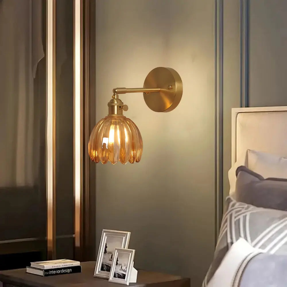 Modern Metal Wall Light Fixture