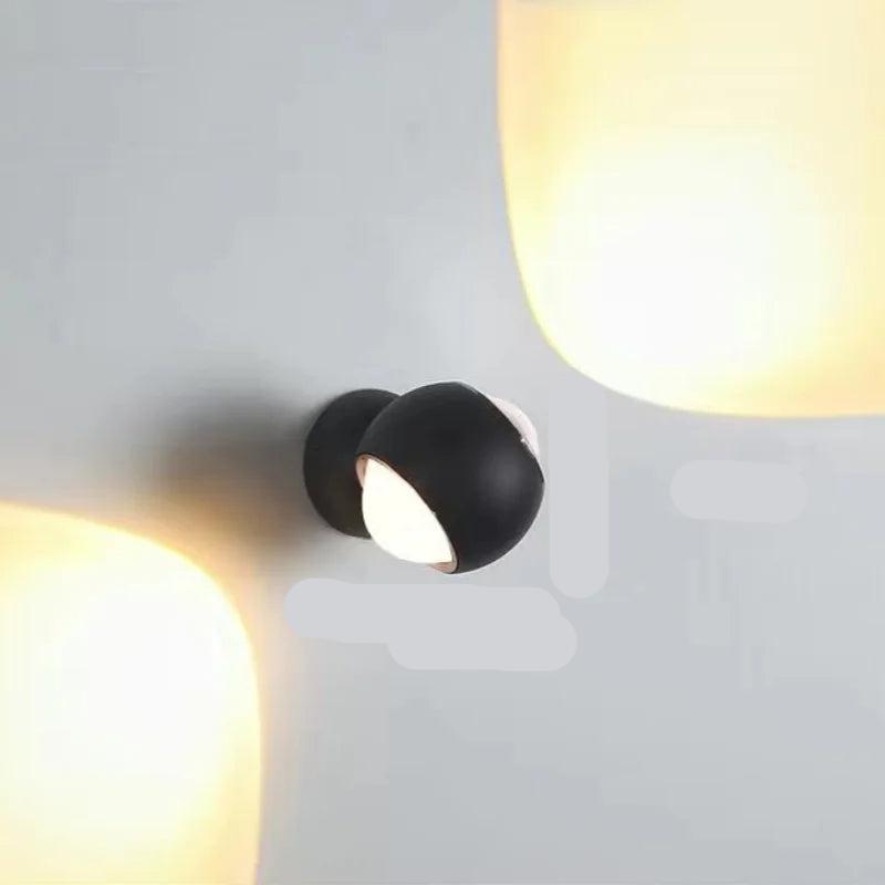 Modern Adjustable Wall Light with Flexible Arm - Fesara