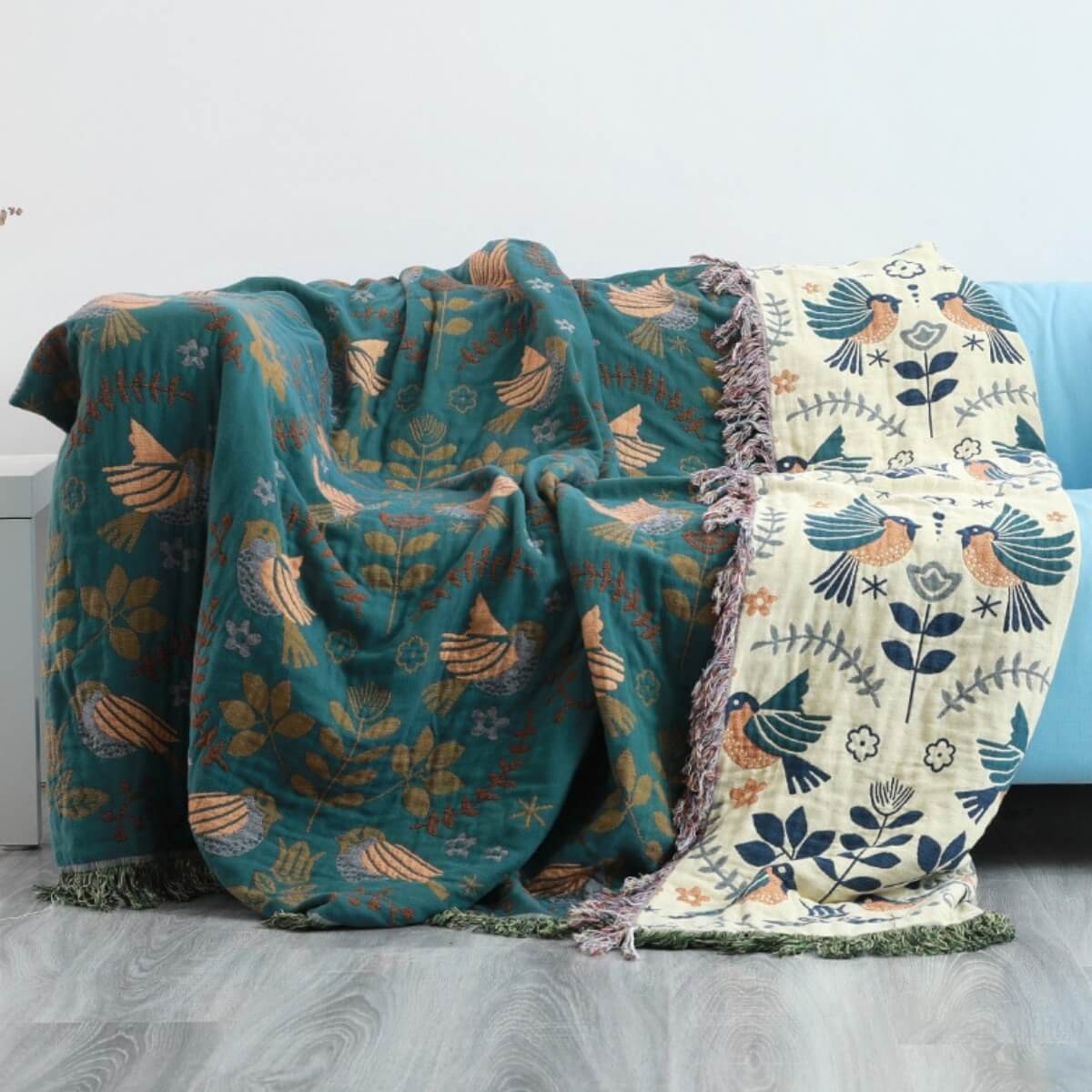 Soft Plush Reversible Bird Blanket for Home Decor