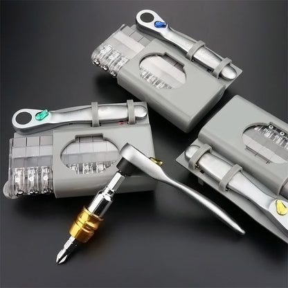 Compact Mixed Screwdriver Set with Phillips and Flathead