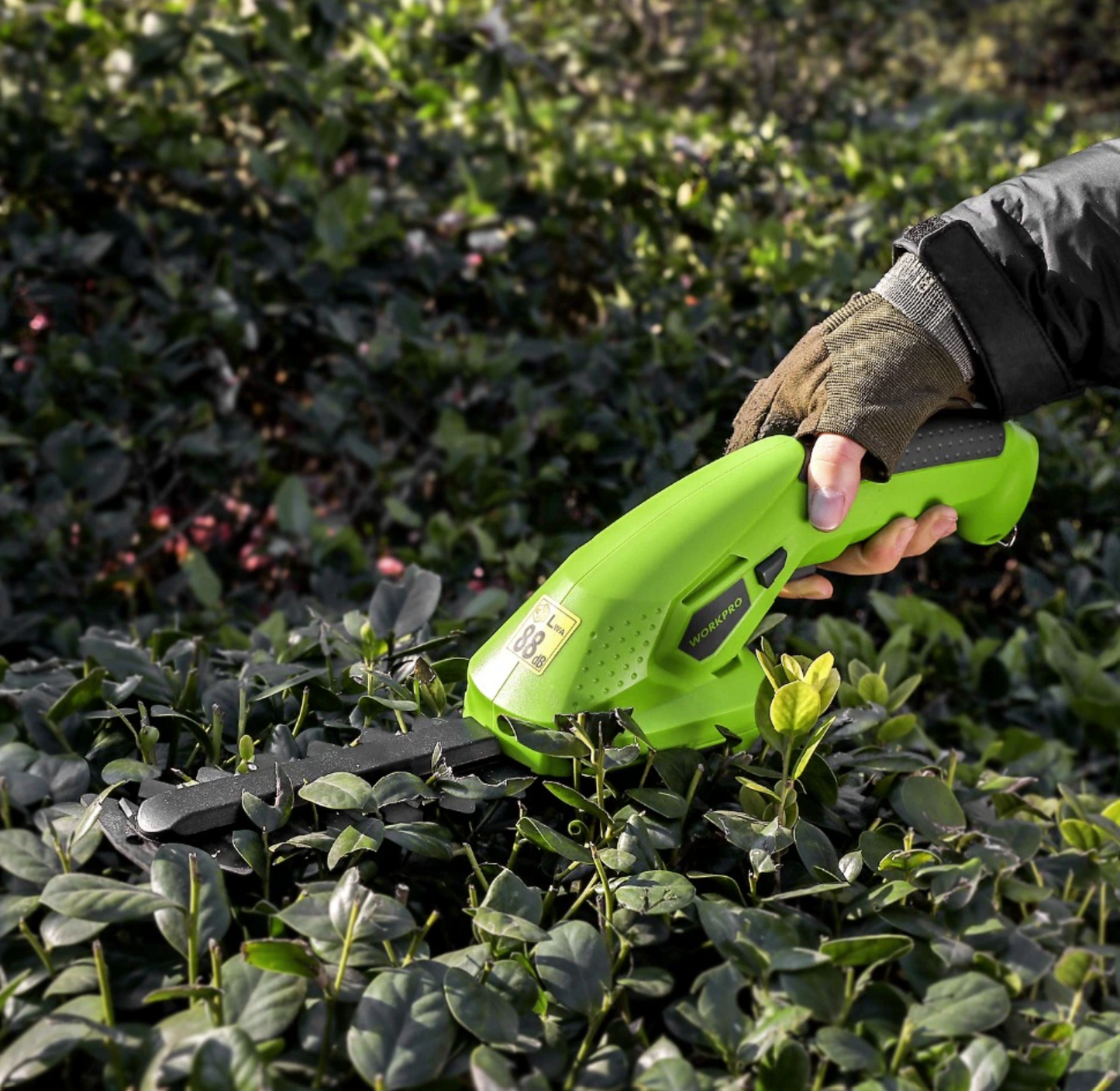 Fesara Electric Hedge Trimmer, Powerful and Easy Cut - Fesara
