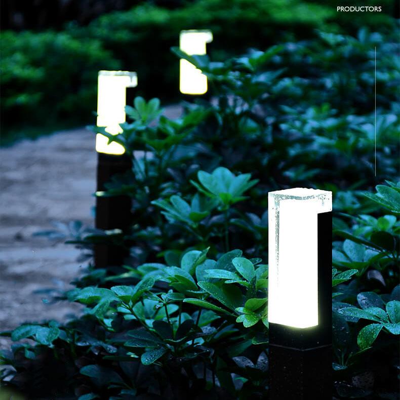 Contemporary Outdoor Solar Pathway Lamp