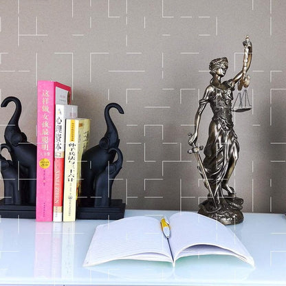 Lady Justice Figurine Statue Decoration