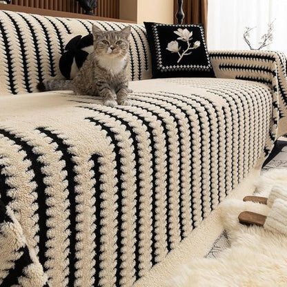Plush Velvet Sofa Throw with Soft Texture - Fesara