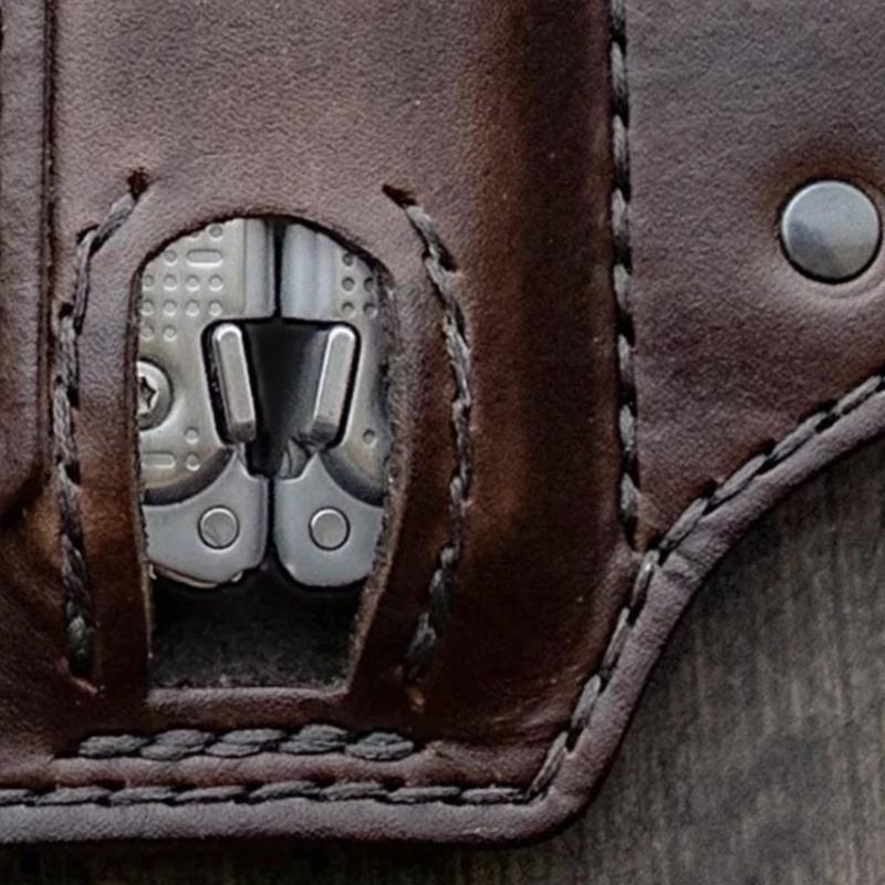 Practical Utility Belt Pouch for Holding Tools