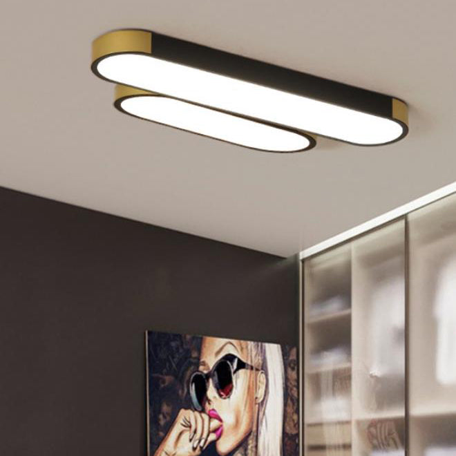 Simple 1-Light Ceiling Fixture