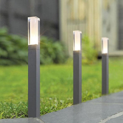 Contemporary Outdoor Solar Pathway Lamp