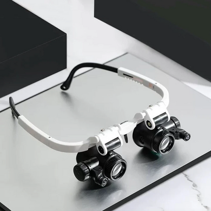 Premium LED Magnifying Glasses with Adjustable Zoom - Fesara