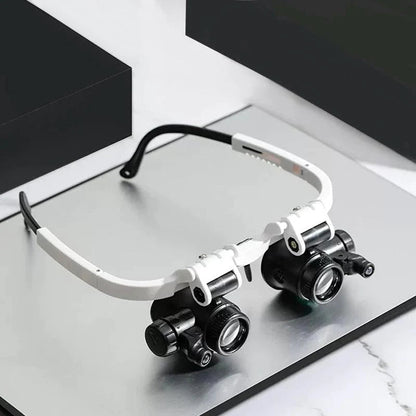 Powerful 3-in-1 Magnifying Glass