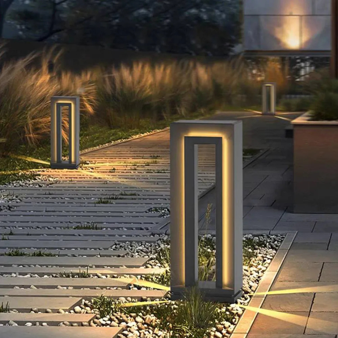 Waterproof Outdoor Solar Powered Garden Lights - Fesara