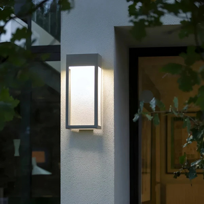 Modern Outdoor LED Garden Lamp - Fesara