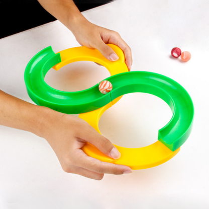 Infinite Loop Rolling Ball Maze Game