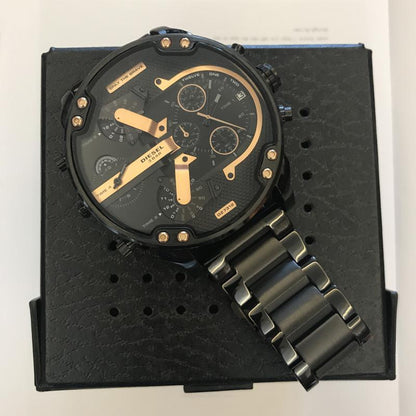 Classic Mens Quartz Chronograph Watch
