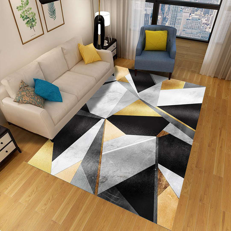 Colorful Geometric Area Rug Polypropylene Non-Slip Machine Washable