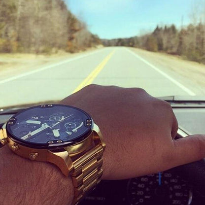 Classic Mens Quartz Chronograph Watch