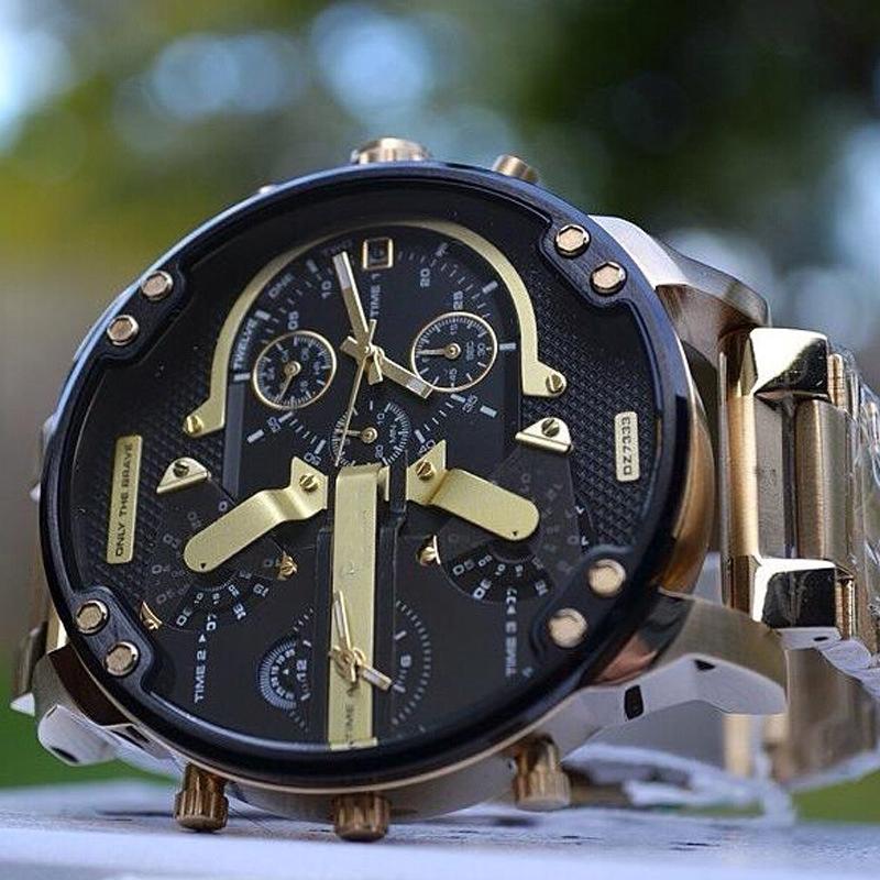 Classic Mens Quartz Chronograph Watch