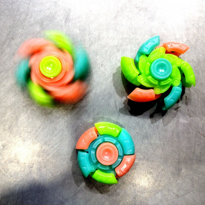 Fun Interactive Spinning Robot Toy
