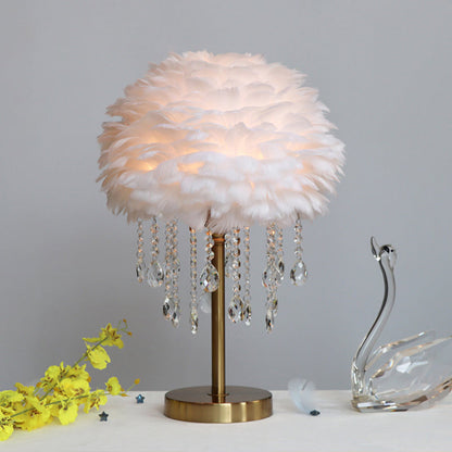 Chic Crystal Bedside Table Lamp