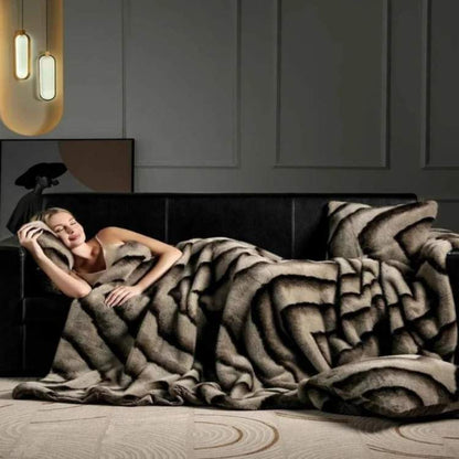 Luxury Soft Faux Fur Blanket