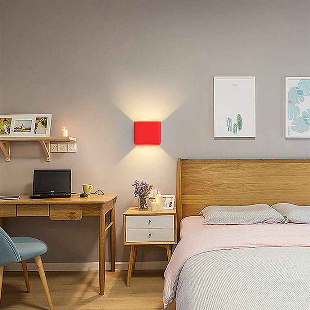 Modern White Wall Lamp