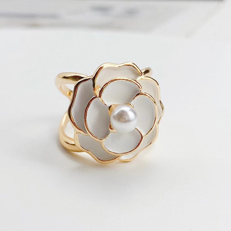 Elegant Floral Scarf Clip