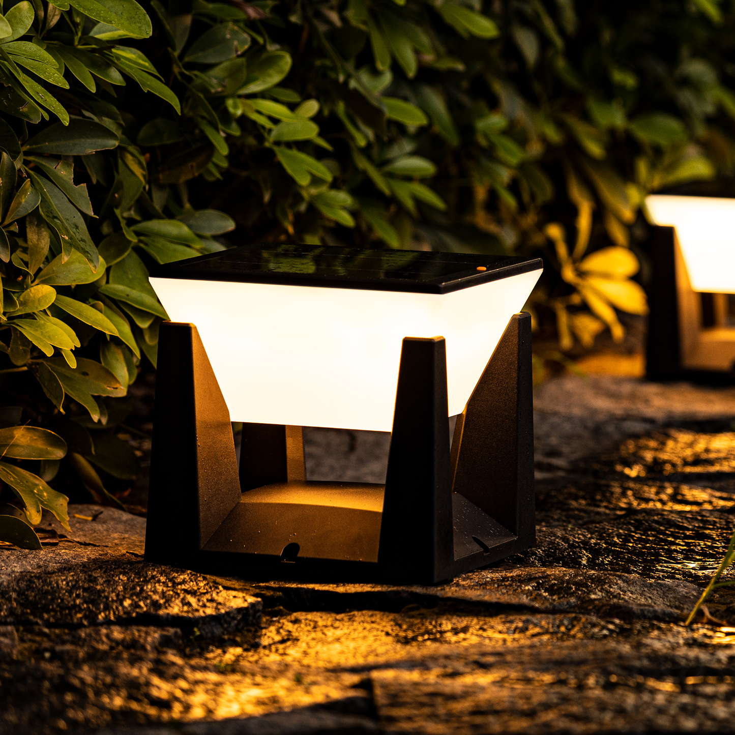 Eco Friendly Solar Garden Lamp