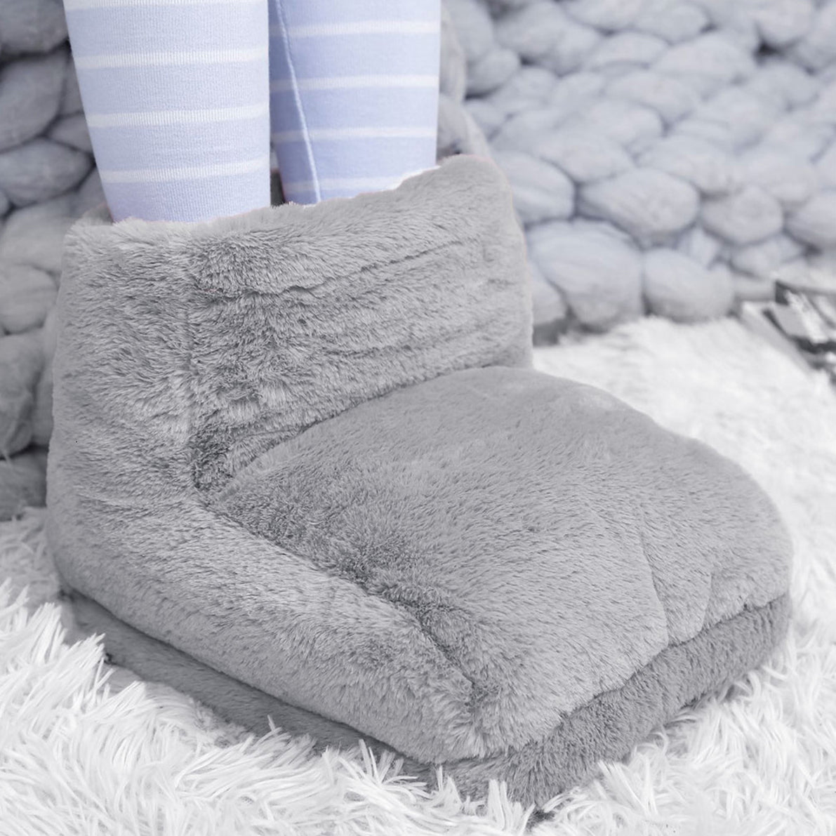 Cozy Fesara WarmFeet Slippers