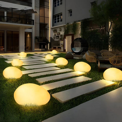 Solar Powered Outdoor Garden Lights with Remote - Fesara