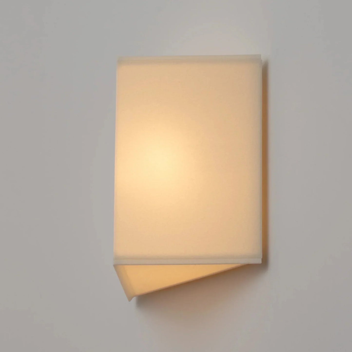 Textile Wall Light in Simple Zen Design