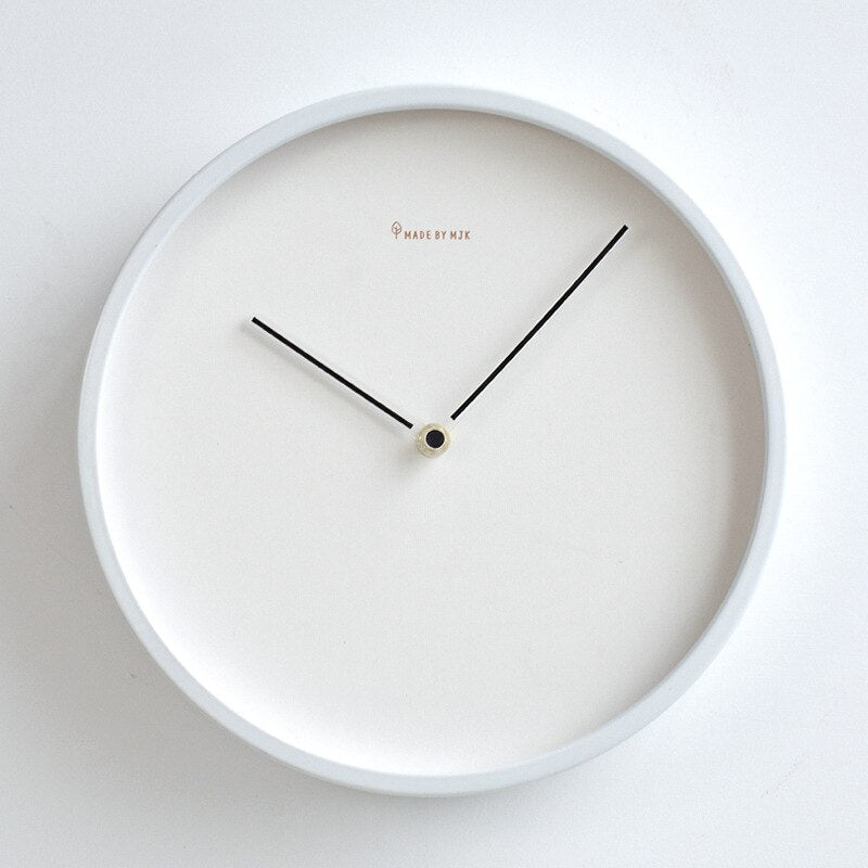 Simple Modern Wall Clock - Elegant Timepiece