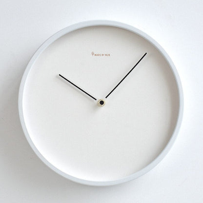 Simple Modern Wall Clock - Elegant Timepiece