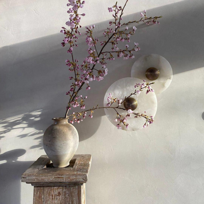 Round White Metal Wall Light - Fesara
