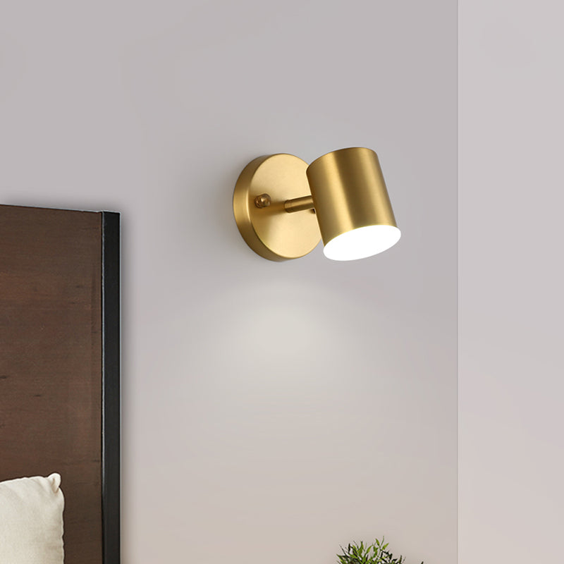 Sleek Contemporary LED Wall Light Fixture - Fesara