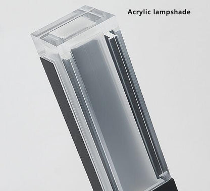 Contemporary Outdoor Solar Pathway Lamp