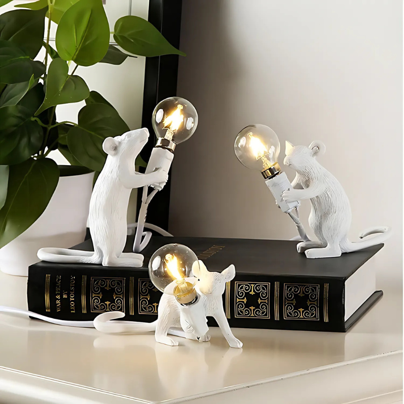 Fun Cartoon Mouse Desk Lamp