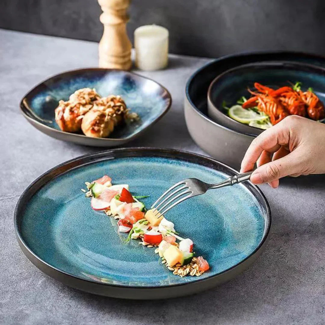 Classic White 11-Piece Dinner Plate Set