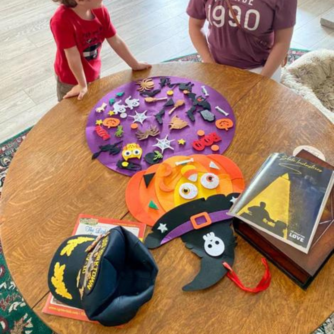 Spooky Halloween Felt Board Kit with Pumpkin Design