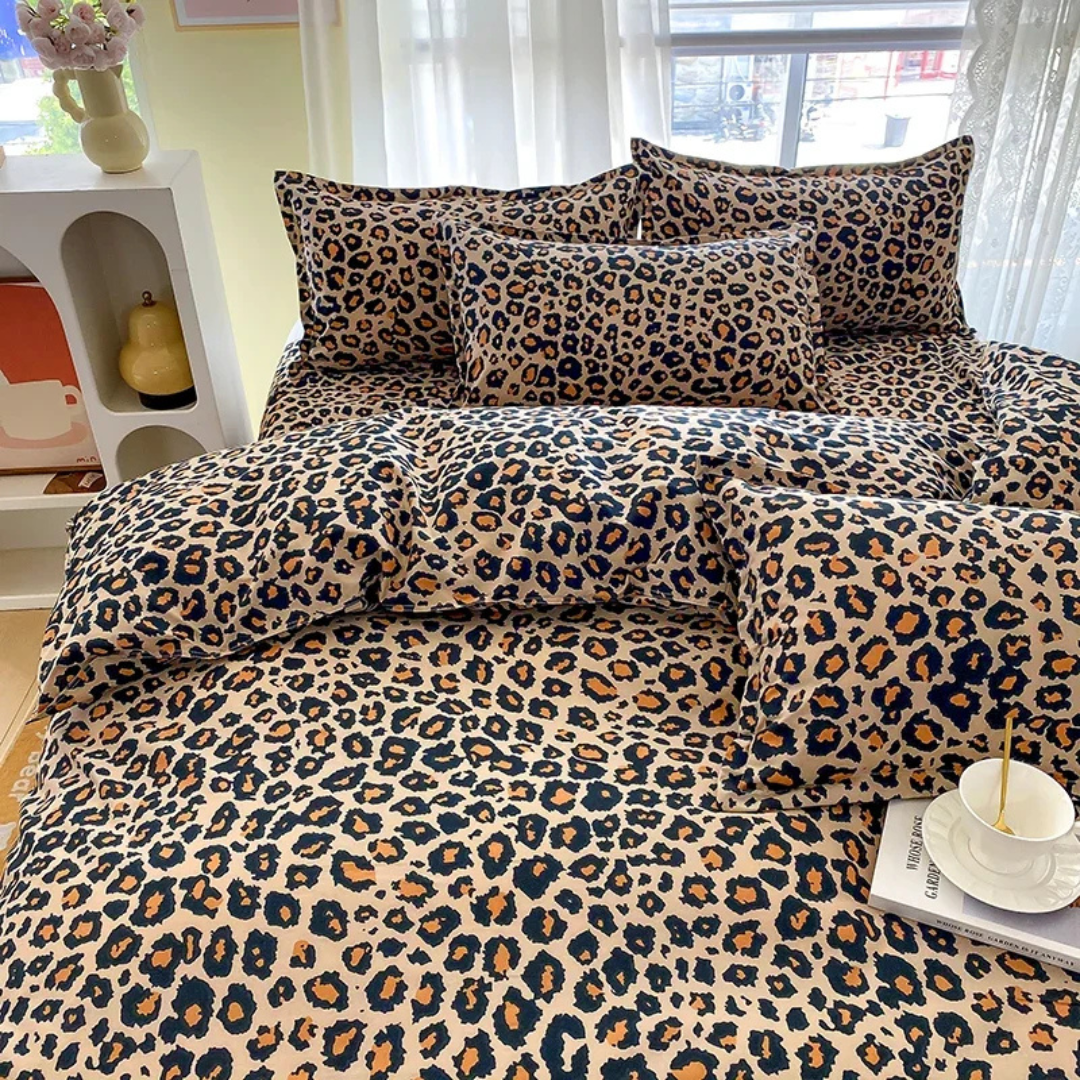 Premium Leopard Pattern Bedding Set
